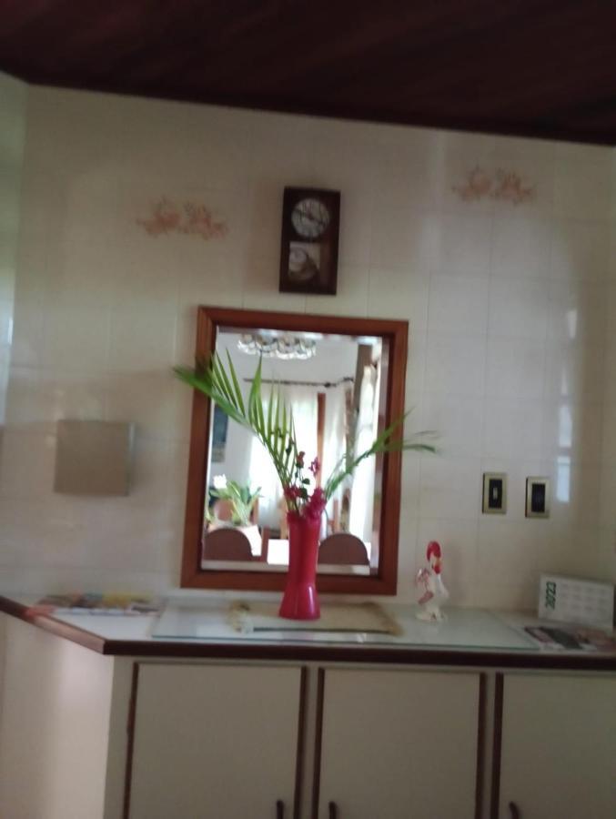 Casa Vista Lago Vitoria Regia Holambra Exterior foto